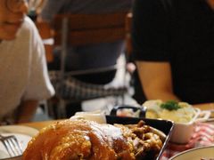 烤猪肘拼盘-普拉那啤酒坊Paulaner(凯宾斯基饭店)
