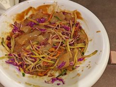 -锅飘飘·东北铁锅炖(雨花客厅店)
