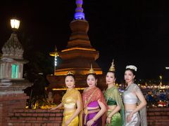 -东南亚风情赶摆街夜市