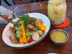 烤鸡黎麦沙拉-MR.ROCKY洛奇先生RESTAURANT&BAR(宝安壹方城店)