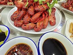 -丹水桥地锅鱼·翘嘴鲌·地方特色全鱼宴(丹江口大坝店)