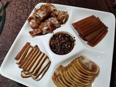 腊味拼盘-黔香阁(碧云店)