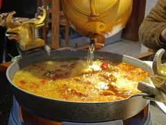 -万重锦·人文川菜馆(骡马市店)