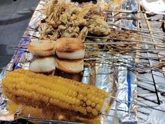 -金陵大勇烧烤·小龙虾·海鲜大咖(竹山路店)