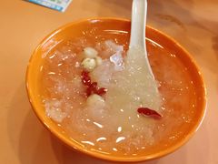 银耳羹-龙抄手(春熙路总店)
