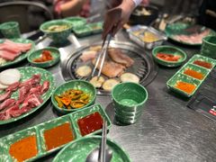 -欧巴炭烤肉오빠숯불구이(南京东路店)