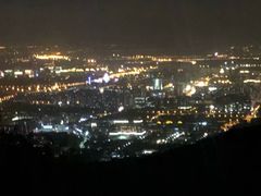 -鬼笑石后山停车场