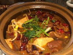 肥肠臭豆腐砂锅-南京大牌档(济南万象城店)