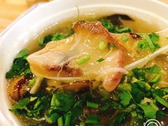-食盈碗仔翅(星玺广场店)