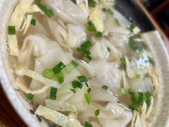 -黄阿姨锅贴大王(万航渡路店)