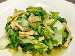 小白菜炒鲜腐竹-魁盛居百年鲁菜馆(县西巷店)