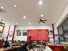 -胡成记口蘑龙眼包子(盐道街店)