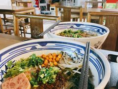 -胡大怪手工酸辣粉(安亭店)