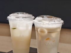 -M Stand(凯德乐峰广场店)