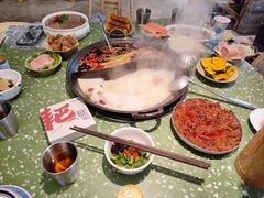 -五里关火锅(上海鑫耀·光环Live店)