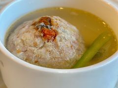 蟹粉狮子头-怡园饭店-餐厅(四望亭店)