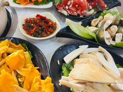 -原林野山菌火锅·炒菌(关上野生菌一条街店)
