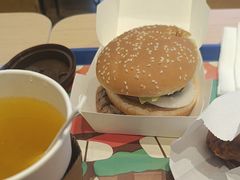 -汉堡王(房山绿地缤纷城店)
