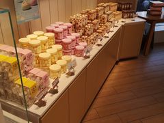 -好利来(槐中店)