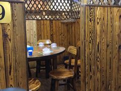 大堂-老东镇啤酒屋海鲜加工·蒸汽海鲜·海鲜烧烤(台东店)