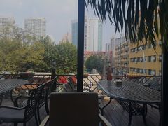 -自由之丘