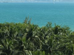 -三亚湾海居铂尔曼度假酒店