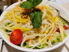 青木瓜芒果色拉-Pho Asia 亚阁越南料理(上海来福士广场店)