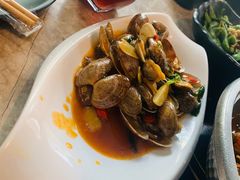 -沪小胖小龙虾(淮海中路旗舰店)