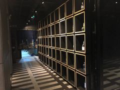 藏酒柜-仙桐吉宴铁板烧·精致料理