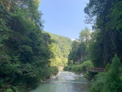 -龙水峡地缝景区