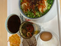 -京穆兰兰州牛肉面·清真(中川机场店)