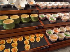 -牛YO寿喜烧·铁板烧和牛火锅自助(市府恒隆店)