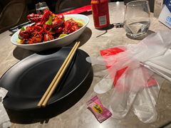 -沪小胖小龙虾(淮海中路旗舰店)