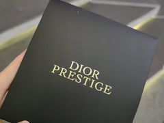 -Dior迪奥(上海世茂广场店)
