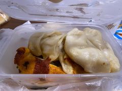 -黄阿姨锅贴大王(万航渡路店)