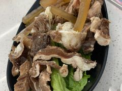 -牛知府云南菌汤鲜牛肉火锅(肖家湾店)