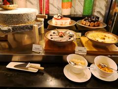 -岷山饭店-芝芝自助餐厅