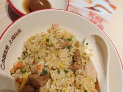 -小杨生煎(浦江欢乐颂店)