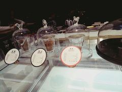 -UNI UNI(环亚凯瑟琳店)