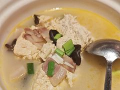 -艳阳天·非遗楚菜(武汉客厅店)
