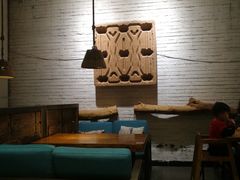 大堂-苹果树下艺术餐厅(宋庄店)