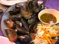 -Pakwan Restaurant & Bar