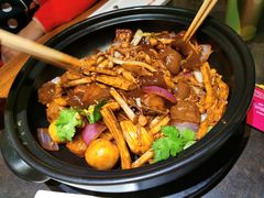 -辣尚瘾·烤鱼·新川菜(交大直营店)