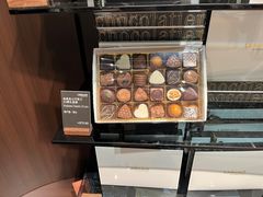 -Laderach 莱德拉(上海环贸iapm店)