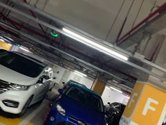 -万象城-停车场