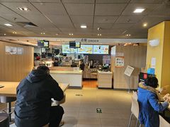 -麦当劳(百荣世贸商城店)