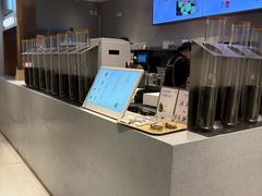 -喜茶(北京华贸购物中心店)
