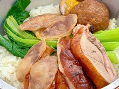 金陵烤鸭狮子头腊味三拼饭-小厨娘淮扬菜(河西奥美大厦店)