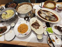 -梅利汴京烤鸭•开封豫菜地标店(晋安路店)