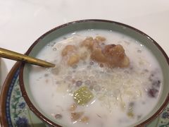 香滑么么喳喳-党公糖水铺(鹭江店)